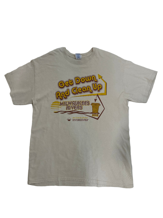 Gildan Heavy Cotton T-Shirt – “Milwaukee Rivers” – Mustard (Worn, Shrunk to M/L)